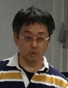 講師の谷口賢氏